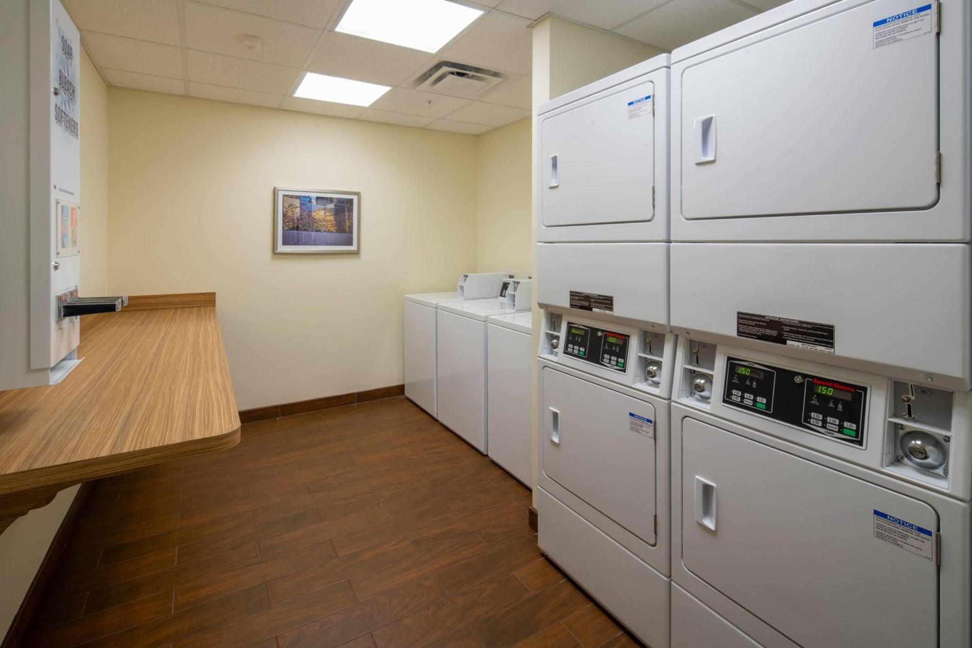 Towneplace By Marriott Suites Clarksville Esterno foto