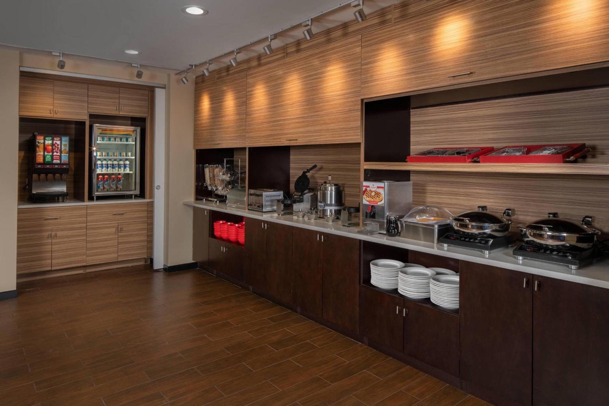 Towneplace By Marriott Suites Clarksville Esterno foto